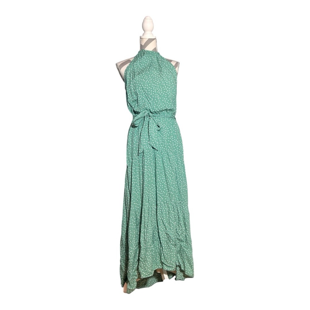Elegant Green Halter Maxi Dress